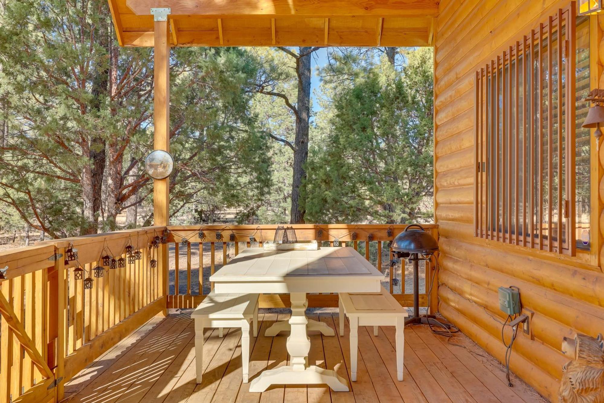 Dog-Friendly Nutrioso Cabin With Wraparound Porch! Exterior foto